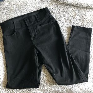 Apt 9 straight tummy control black jeans size 14